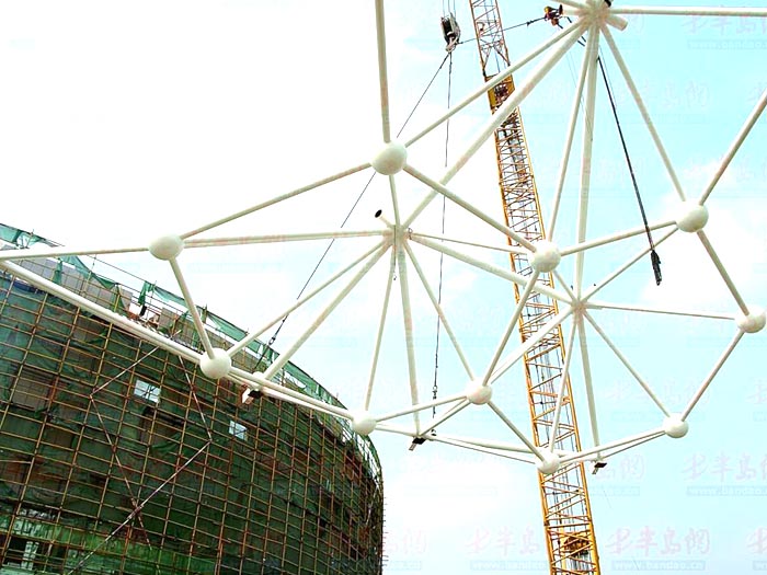 福清体育馆网架安装